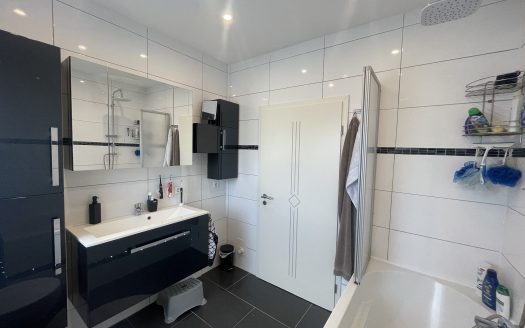 ZWEI in EINS – Einzigartige 5-Zimmer-Eigentumswohnung!