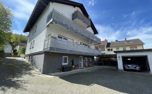 Voll vermietetes 4-Familienhaus in ruhiger und beliebter Wohnlage!