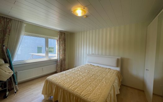 Freistehendes Mehrgenerationenhaus auf Sonnengrundstück!