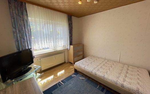 Freistehendes Mehrgenerationenhaus auf Sonnengrundstück!