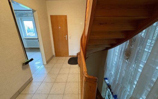 Vier Reihenhäuser mit Potenzial – Sanierungsbedürftiges Mehrfamilienobjekt!