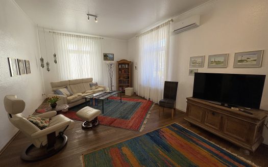 Seltene Gelegenheit: Mehrfamilienhaus in erstklassiger Kurparklage!