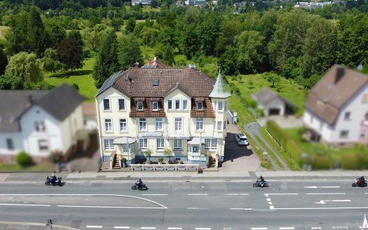 Immobilieninvestment mit sieben Einheiten in hervorragender Lage!