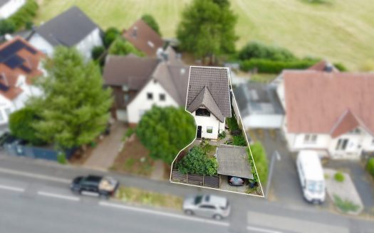 Ihr neues Zuhause mit Garten, Carport und viel Gestaltungspotenzial!