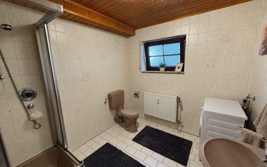 Familienfreundliches Zuhause mit viel Platz, Garten und Wohlfühlatmosphäre!