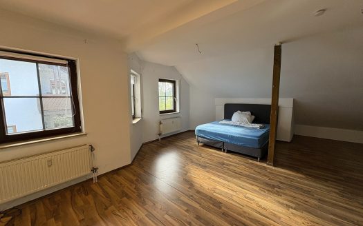 Familienfreundliches Zuhause mit viel Platz, Garten und Wohlfühlatmosphäre!