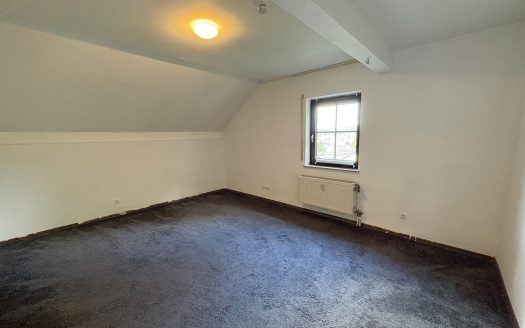 Familienfreundliches Zuhause mit viel Platz, Garten und Wohlfühlatmosphäre!