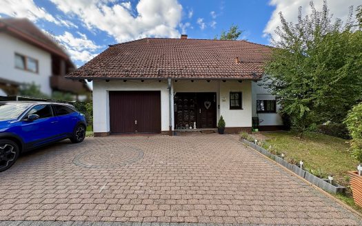 Familienfreundliches Zuhause mit viel Platz, Garten und Wohlfühlatmosphäre!